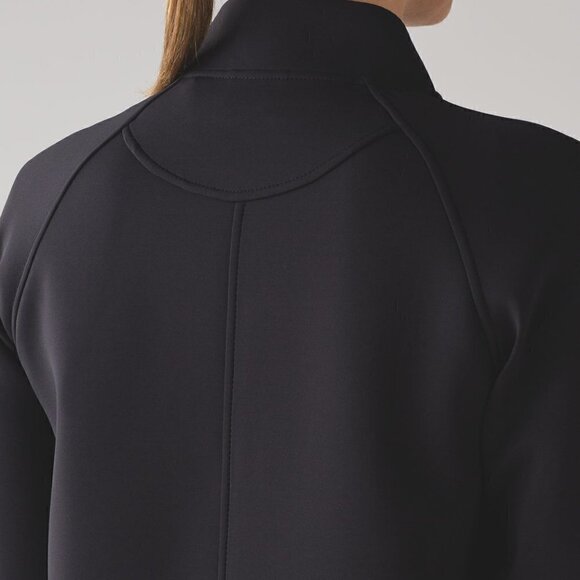 Lululemon | Embrace The Space Jacket Size  8 - Picture 5 of 10